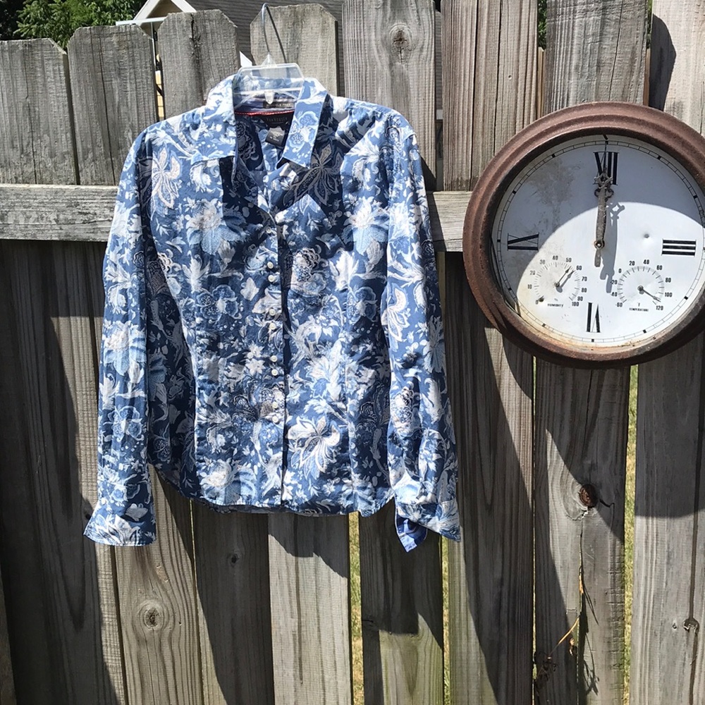 Floral print dress shirt.